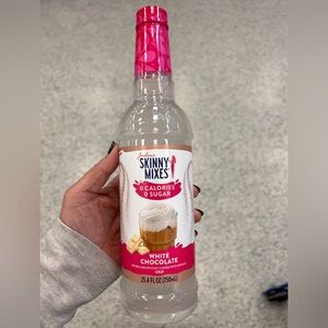 White Chocolate Syrup - Pink and White